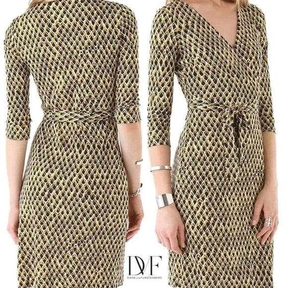 NWOT Diane Von Furstenberg New Julian Two Silk Wrap Dress Snake 3/4 Sleeve Midi - Picture 11 of 16